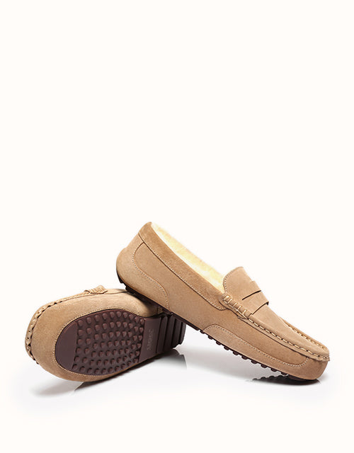 AUSTRALIAN SHEPHERD® Men Moccasins (Chestnut)