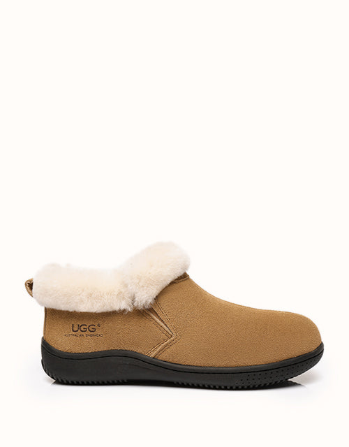 Image of Slippers. Product name - AUSTRALIAN SHEPHERD® Daley Slippers in Chestnut colour by brand - Australian Shepherd
