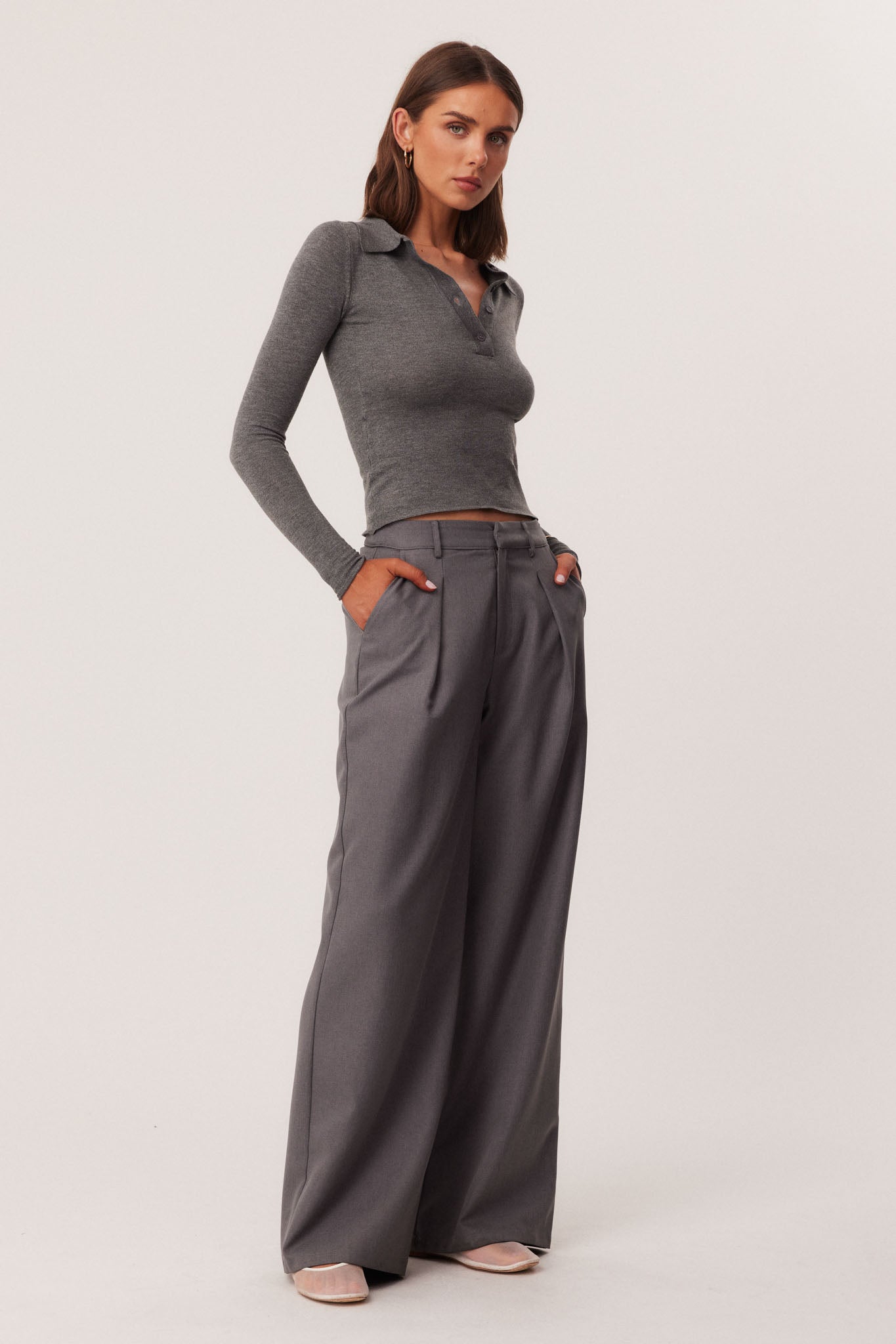 SNDYS VEDA LONG SLEEVE TOP (Charcoal)