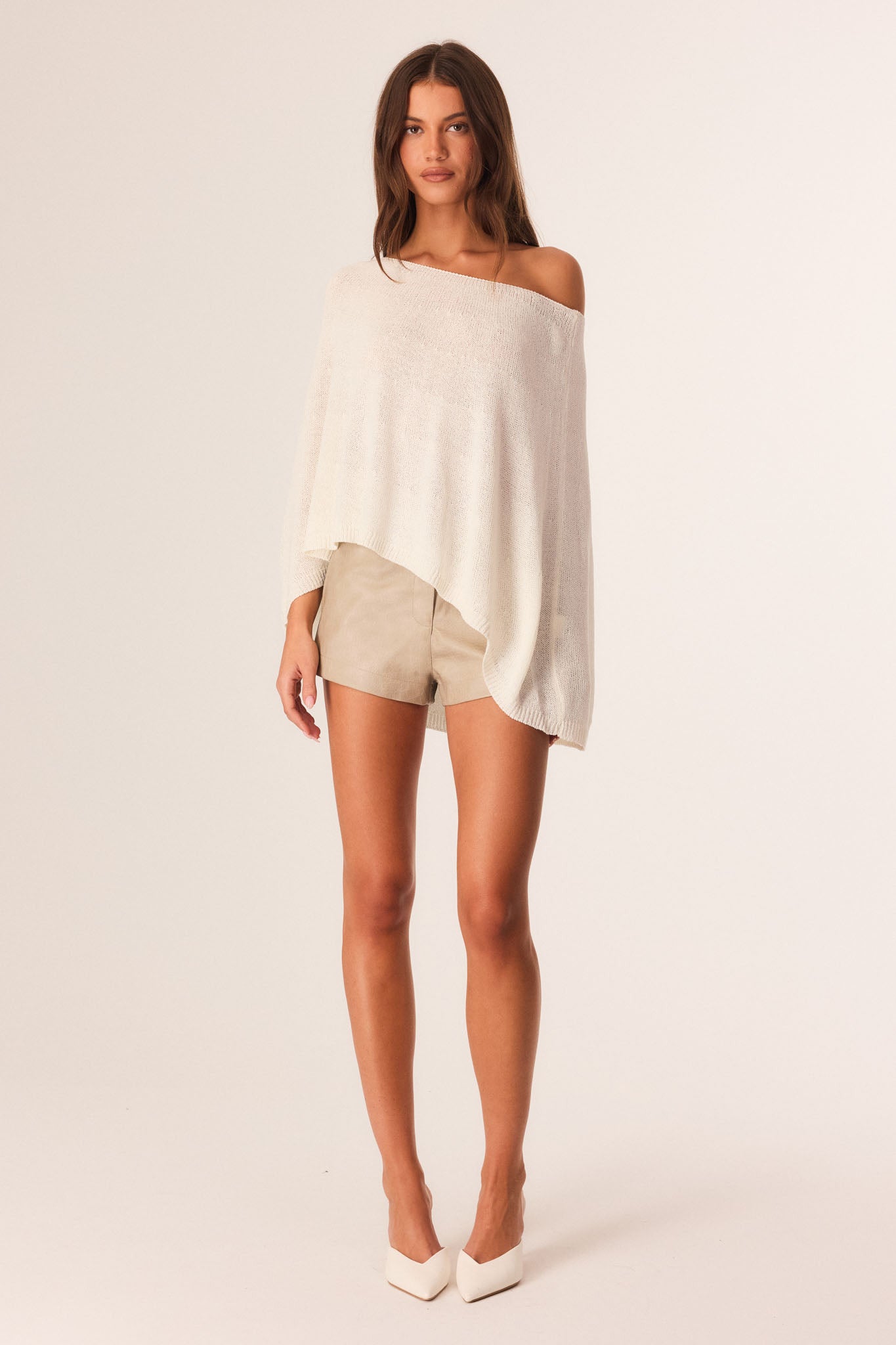 Image of a model wearing Shorts. Productname: SNDYS WENDY CROC SHORTS in Beige colour by brand - SNDYS