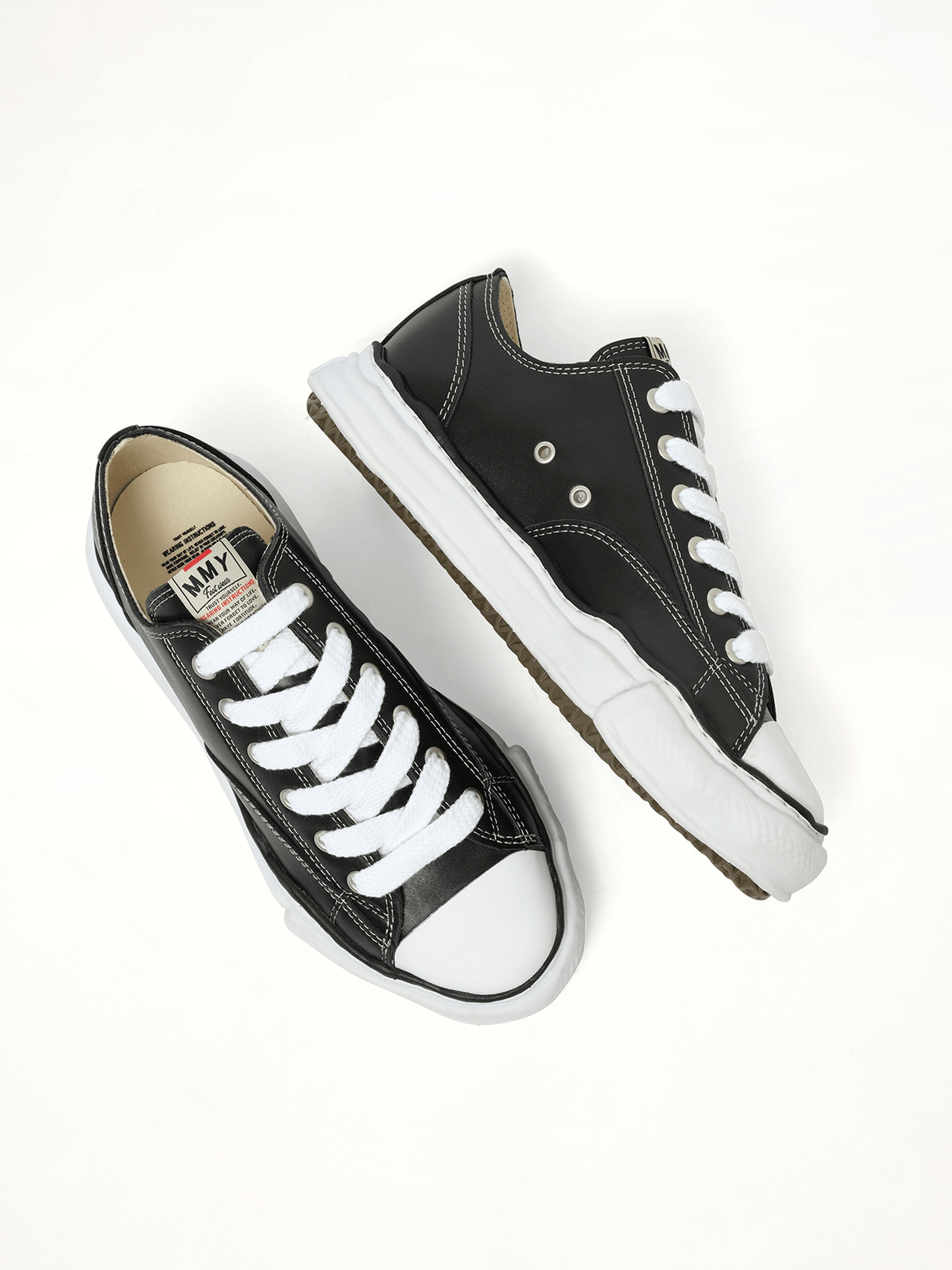MAISON MIHARA YASUHIRO Peterson OG Leather Low Sneaker (Black)