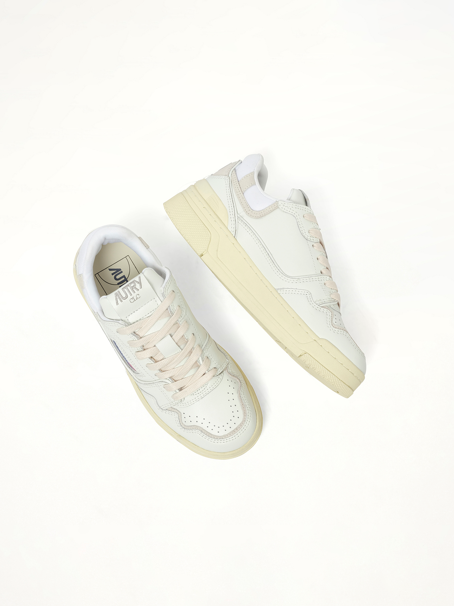 AUTRY CLC Low Sneakers (White)