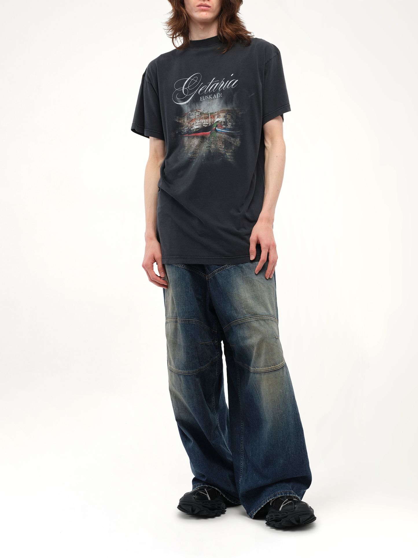BALENCIAGA Getaria Oversized T-Shirt (Black)