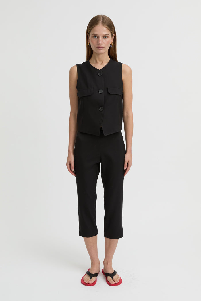 Blanca Studio Anouk Vest (Black)