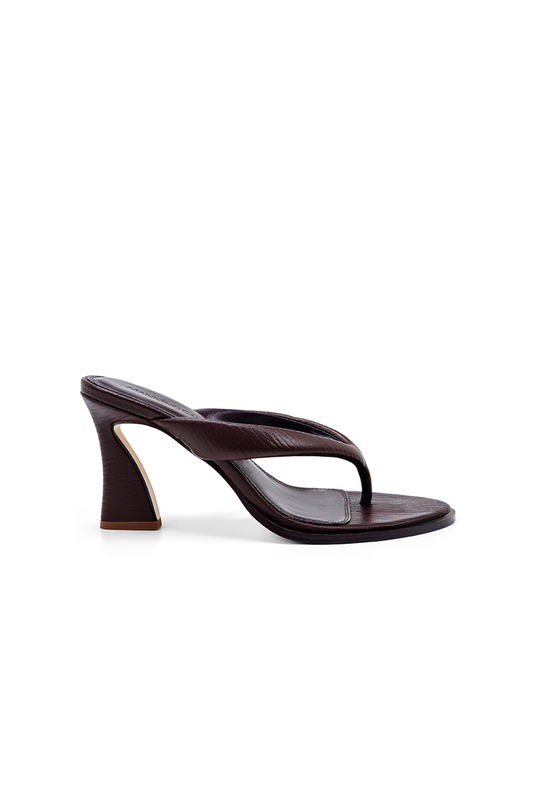 Fine Finisher Thong Heel (Chocolate)