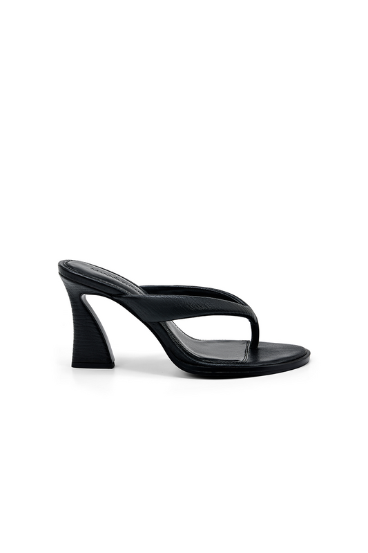 Fine Finisher Thong Heel (Black)