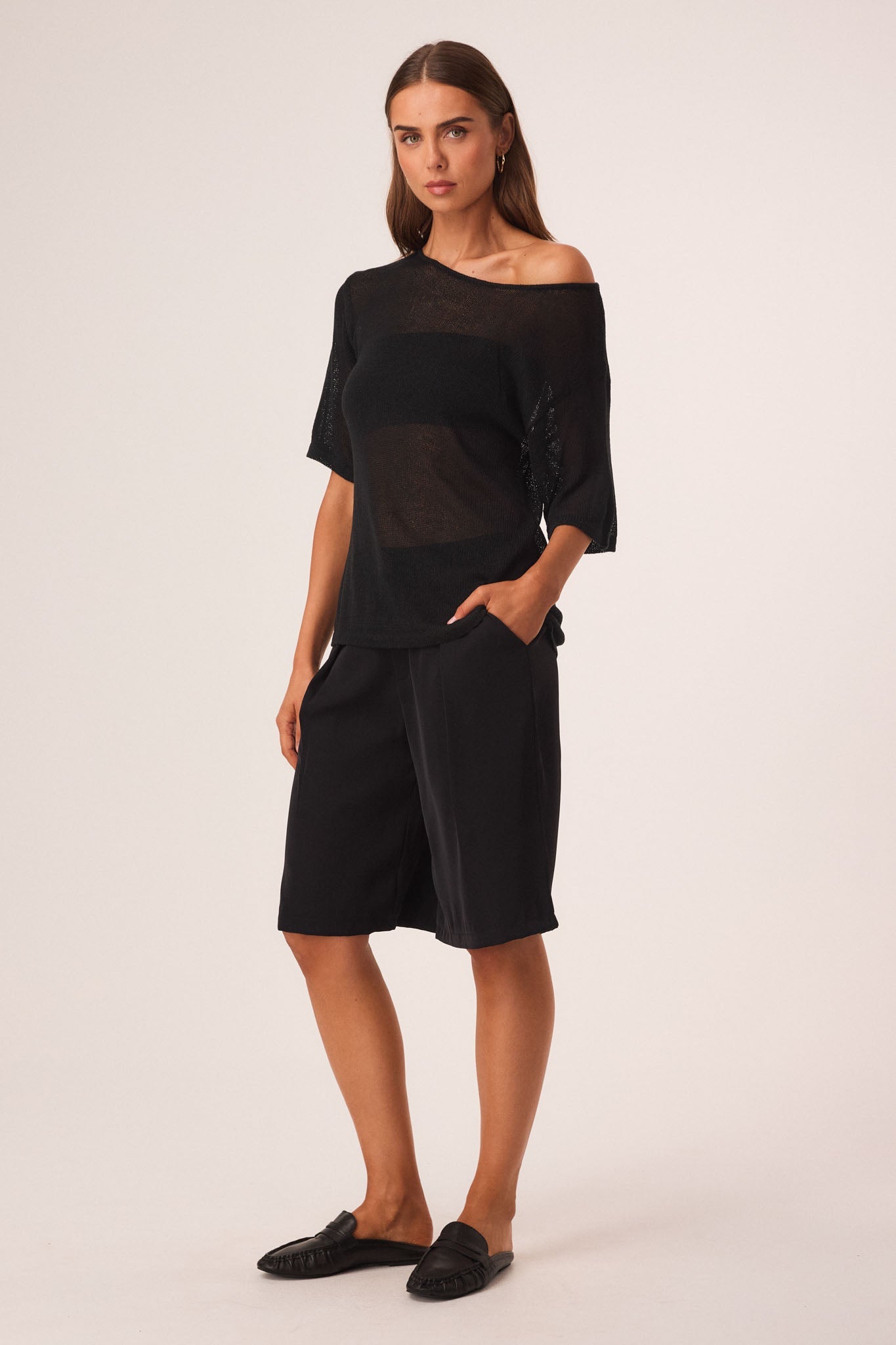 SNDYS WESTLY TOP (Black)