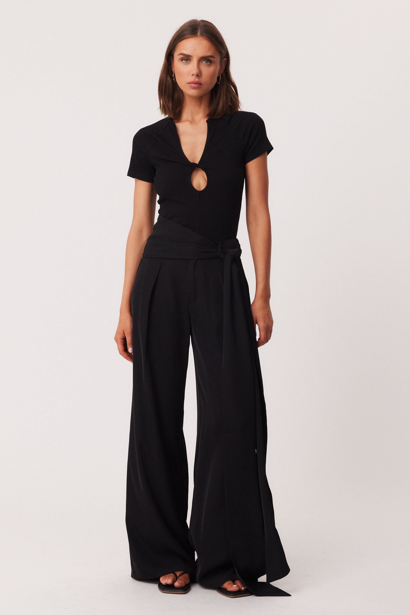 SNDYS FELIX TOP (Black)