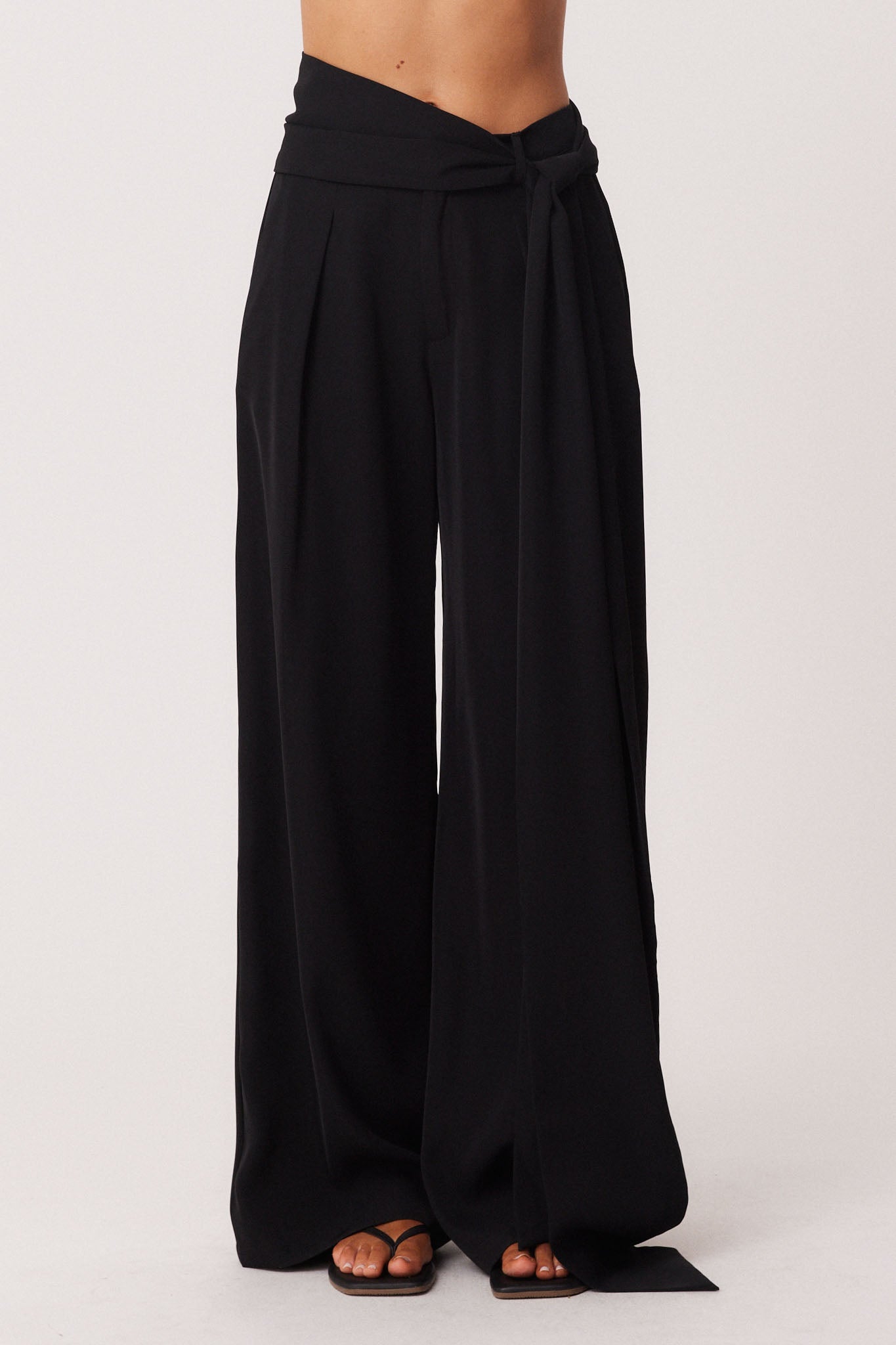 SNDYS REID PANTS (Black)