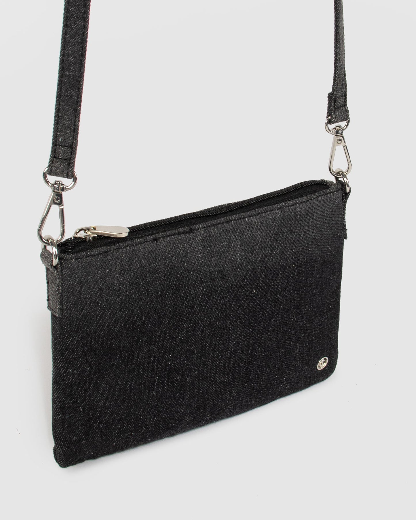 Colette by Colette Hayman Mary Kate Denim Crossbody (Grey)
