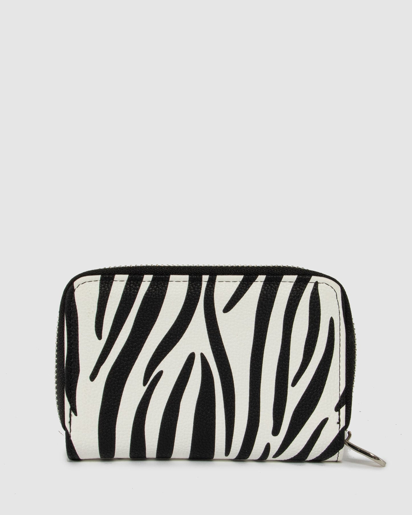Colette by Colette Hayman Tiana Plate Wallet (Zebra)