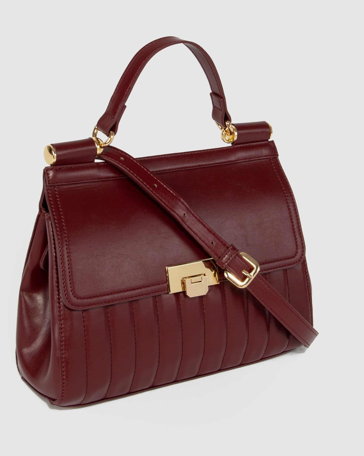 Colette by Colette Hayman Asma Buckle Quilt Top Handle (Berry)