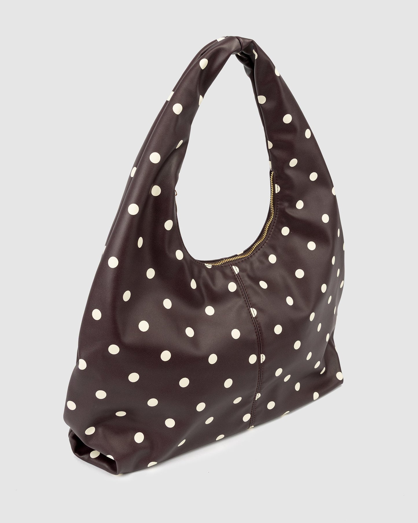 GROUP48 Susan Slouch Bag (Brown)