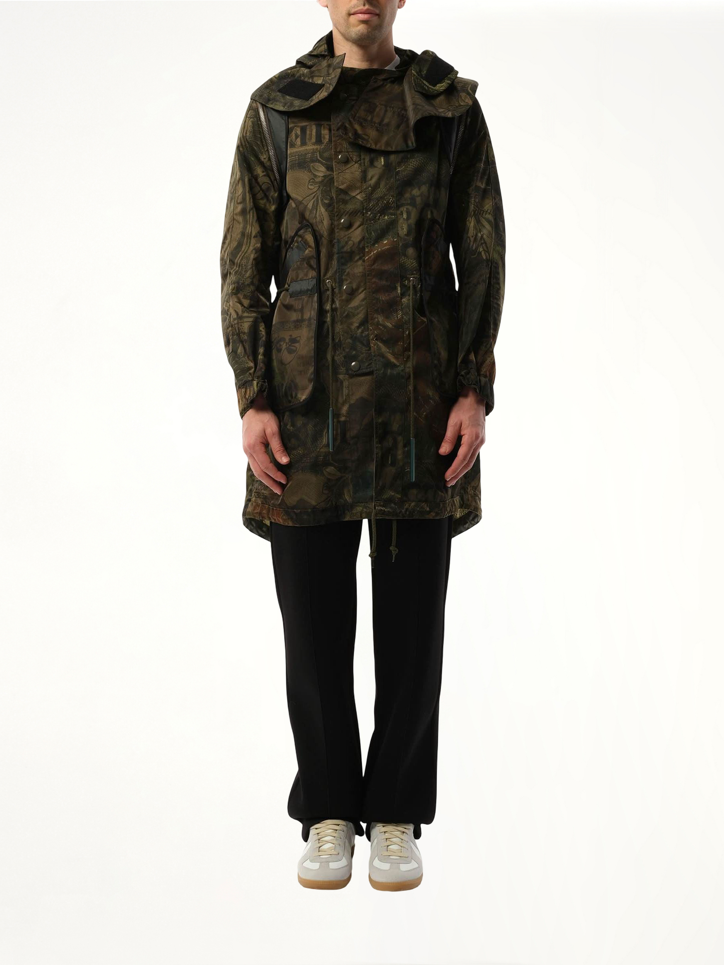 GIVENCHY Podium Dollar Coat (Green)