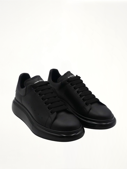 ALEXANDER MCQUEEN Larry Transparent Sole Sneaker (Black)
