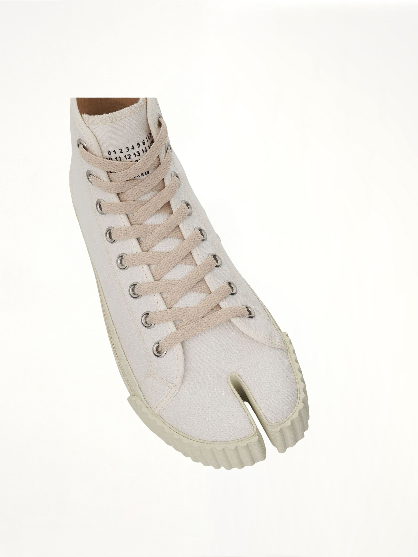 MAISON MARGIELA Tabi High Sneaker (White)