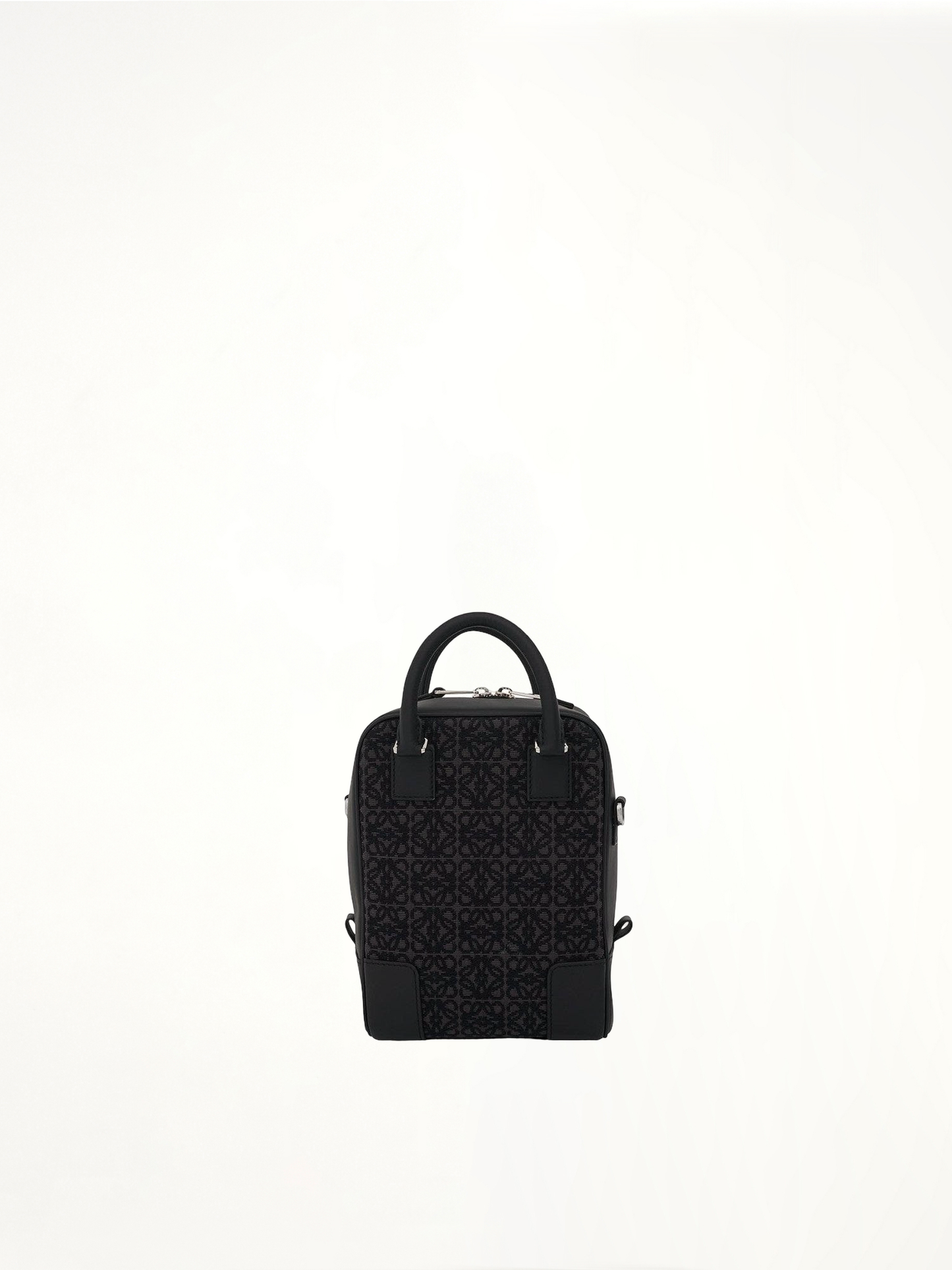 LOEWE Amazona 15 Vertical Anagram (Black)