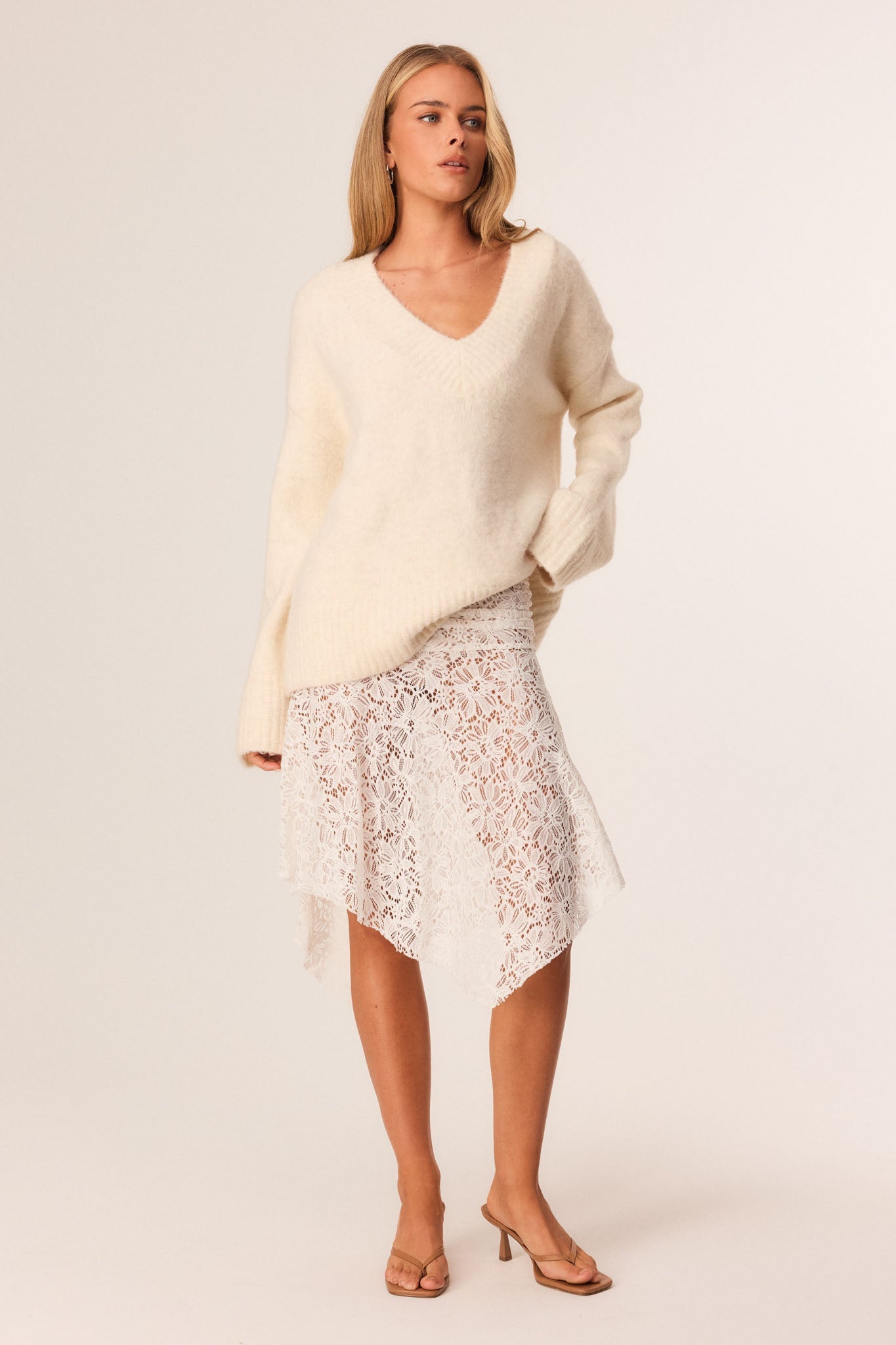 SNDYS LILU MIDI SKIRT (White)