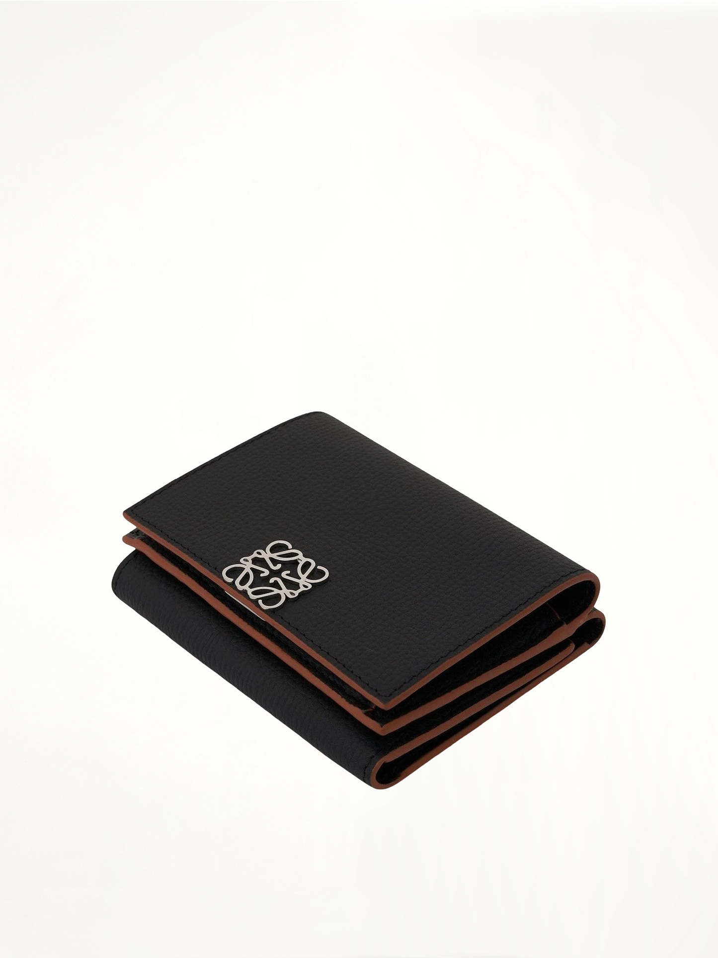 LOEWE Anagram Trifold Wallet Pebble Grain Calfskin (Black)