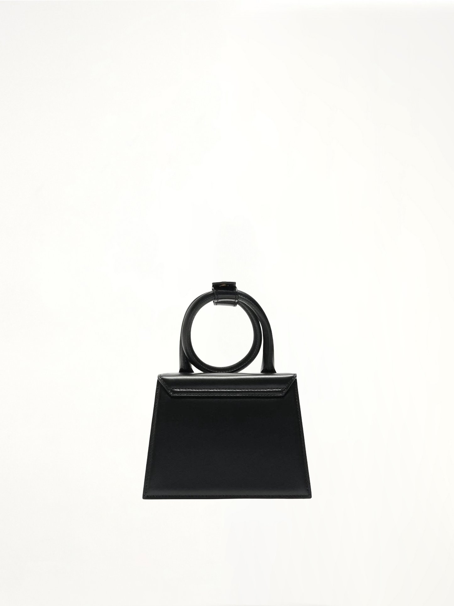 JACQUEMUS Le Chiquito Noeud Leather Bag (Black)