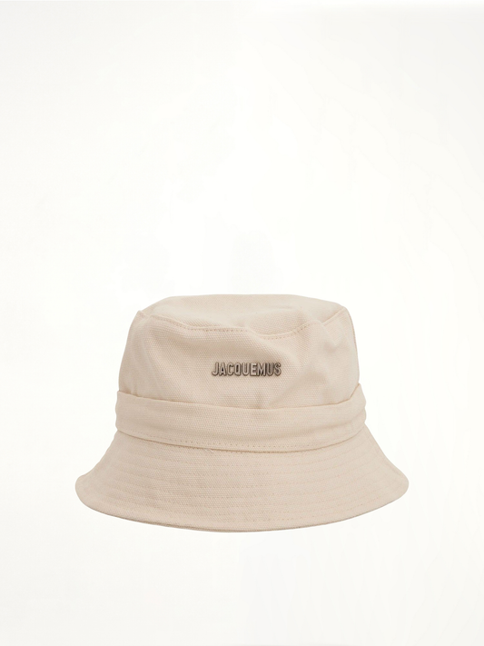 Image of Hats. Productname: JACQUEMUS Gadjo Knotted Bucket Hat in WHITE colour by brand - JACQUEMUS