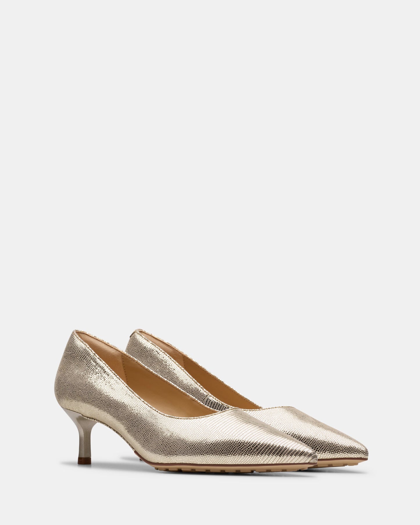 Adela Court Champagne Int