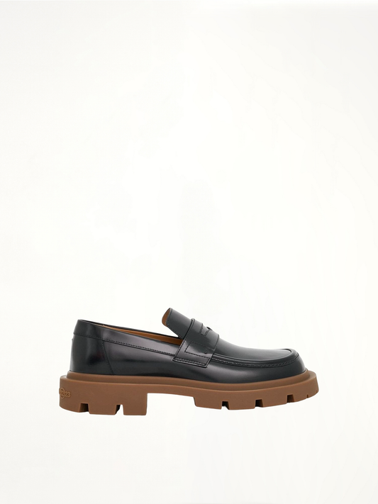 Image of Flats. Productname: MAISON MARGIELA Ivy Loafer in BLACK colour by brand - MAISON MARGIELA