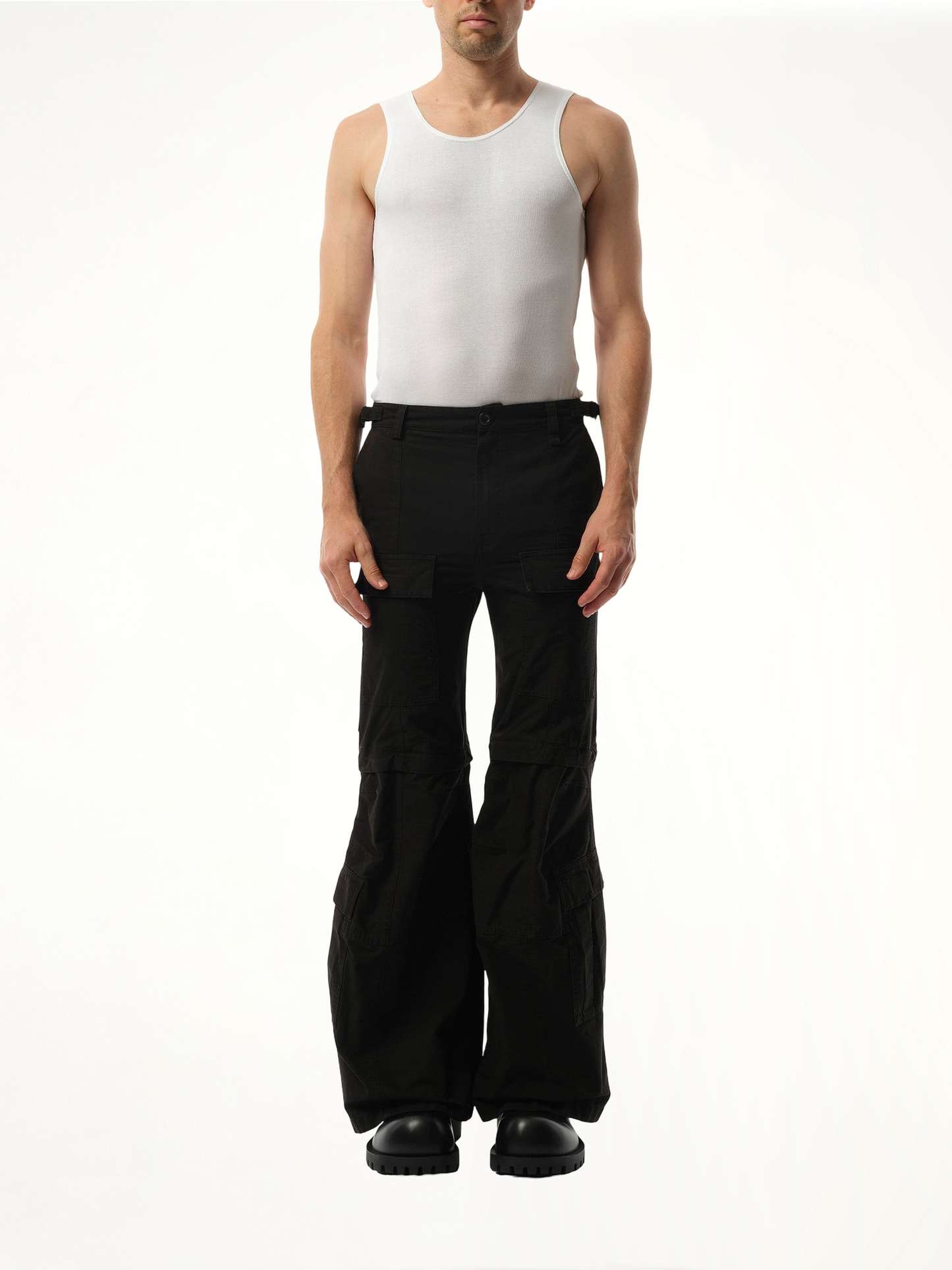 BALENCIAGA Flared Cargo Pants (Black)