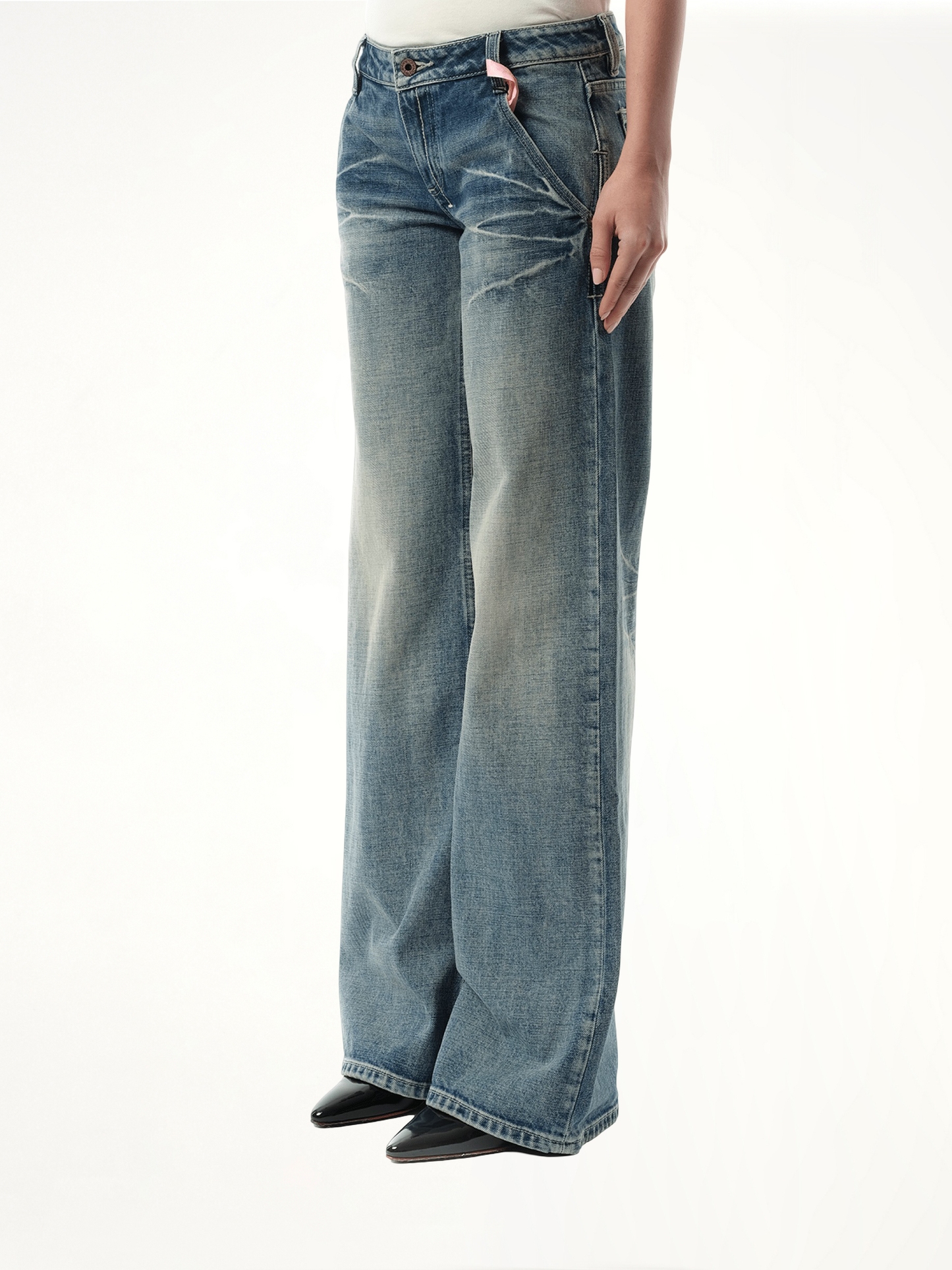 FAX COPY EXPRESS 888 Low-Rise Oversized Jeans (Blue)