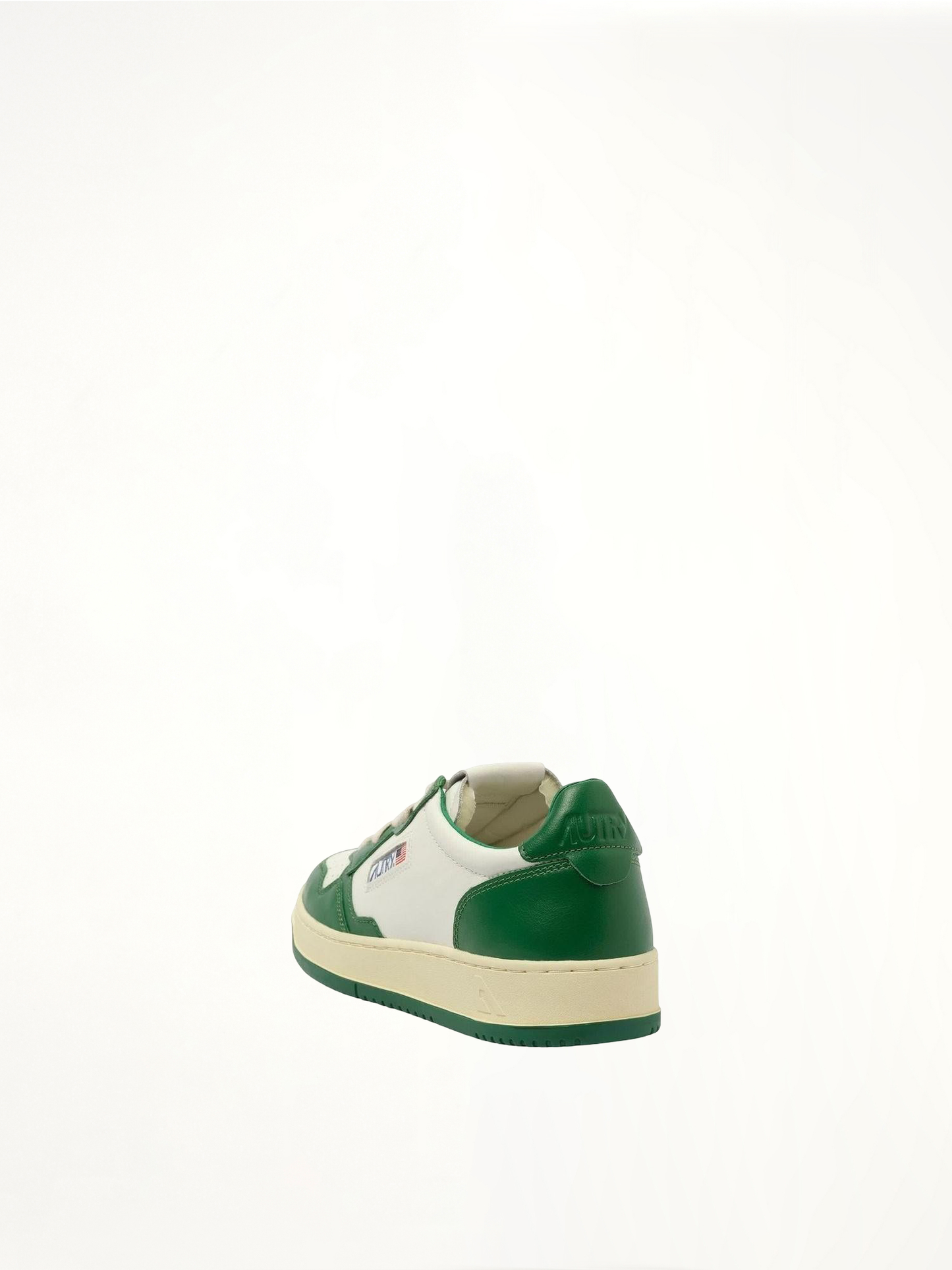 AUTRY Medalist Low Bicolour Sneakers (White)