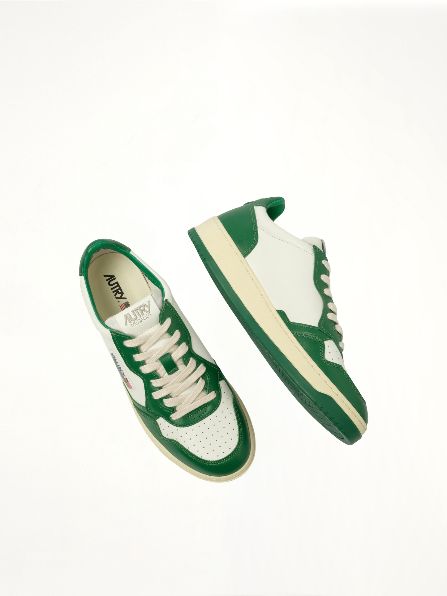 AUTRY Medalist Low Bicolour Sneakers (White)