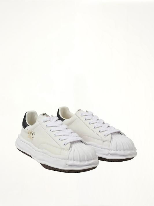 MAISON MIHARA YASUHIRO BLAKEY OG Leather Low Top Sneaker (White)