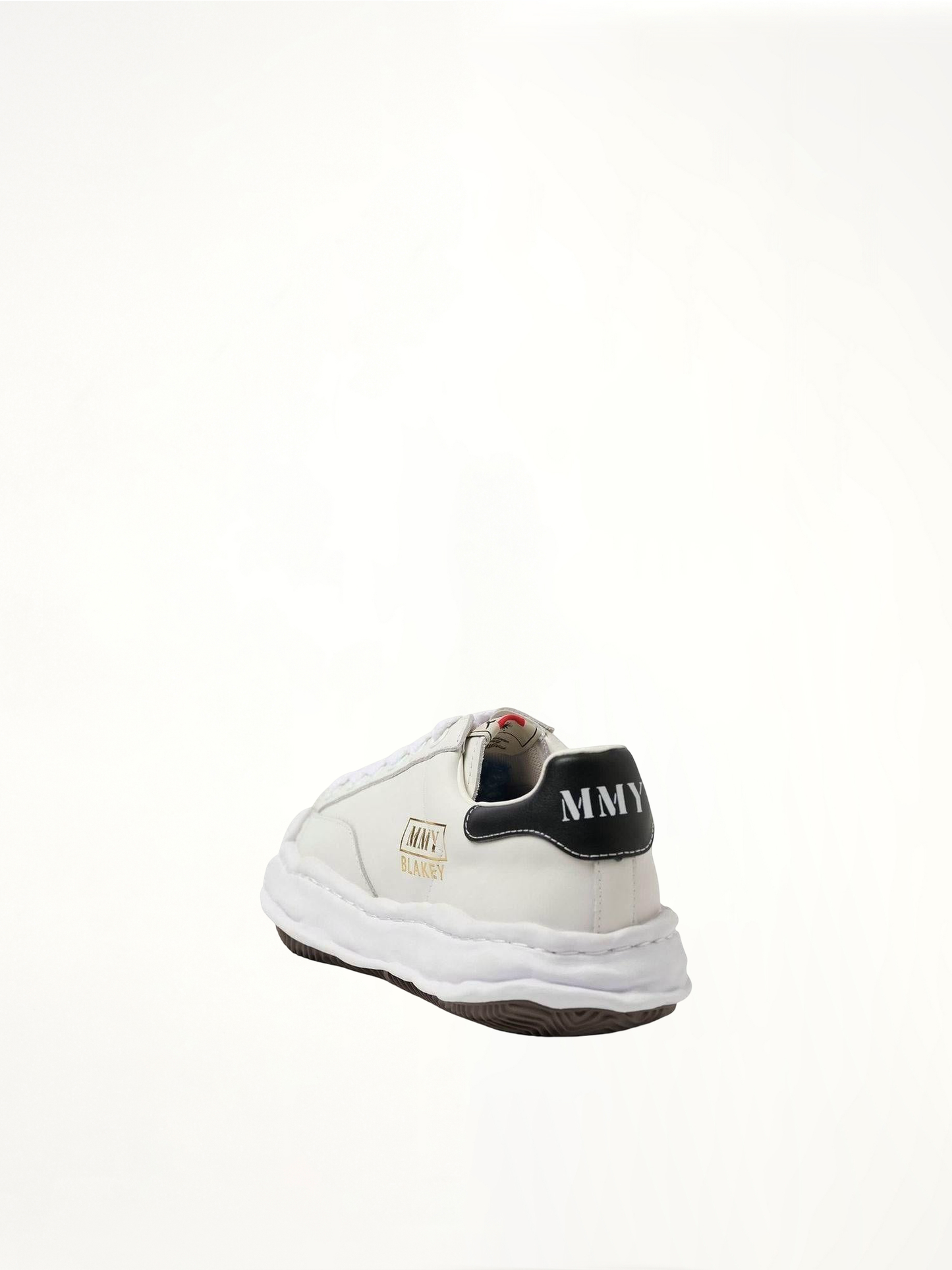 MAISON MIHARA YASUHIRO BLAKEY OG Leather Low Top Sneaker (White)