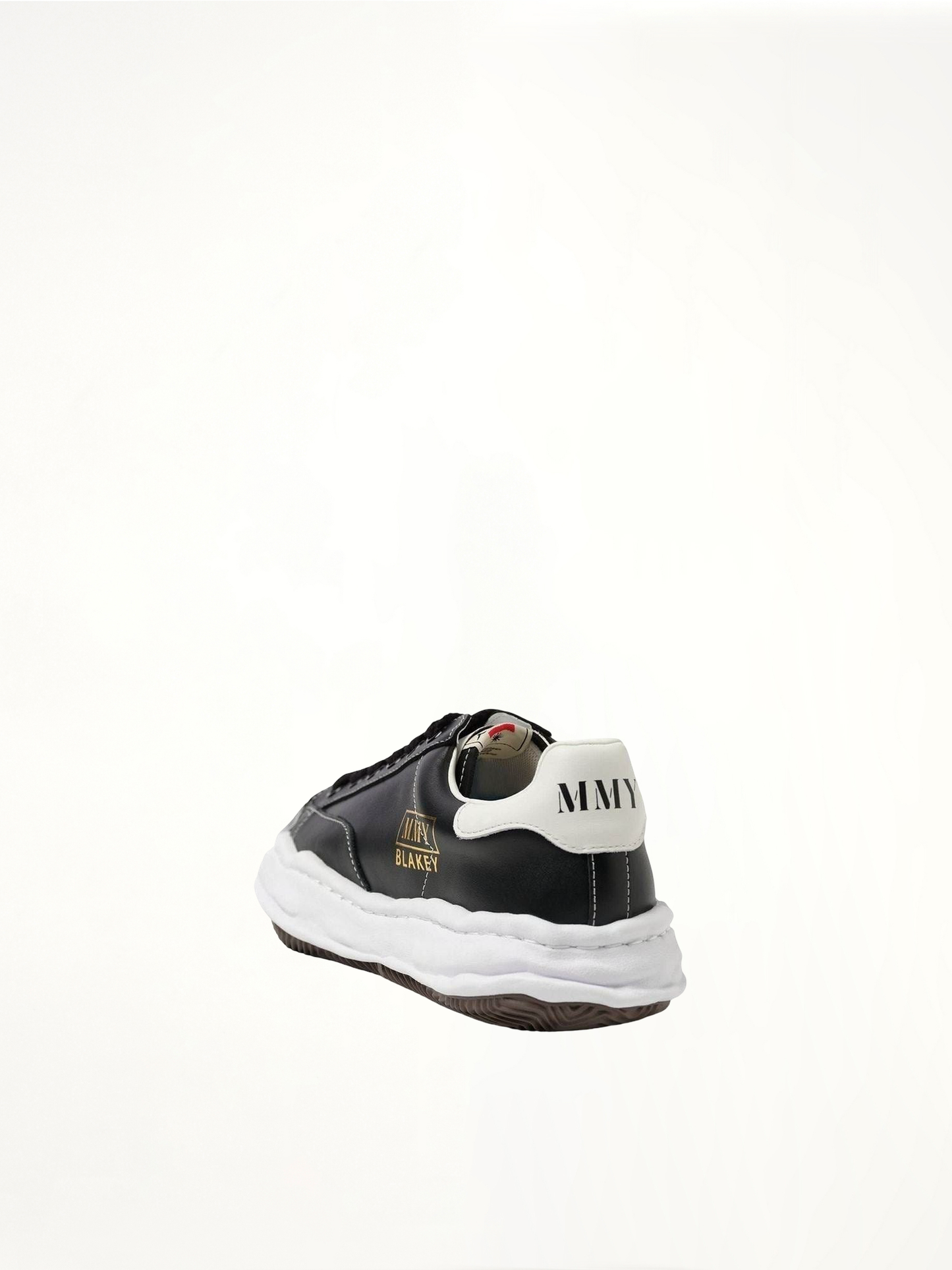 MAISON MIHARA YASUHIRO BLAKEY OG Leather Low Top Sneaker (Black)