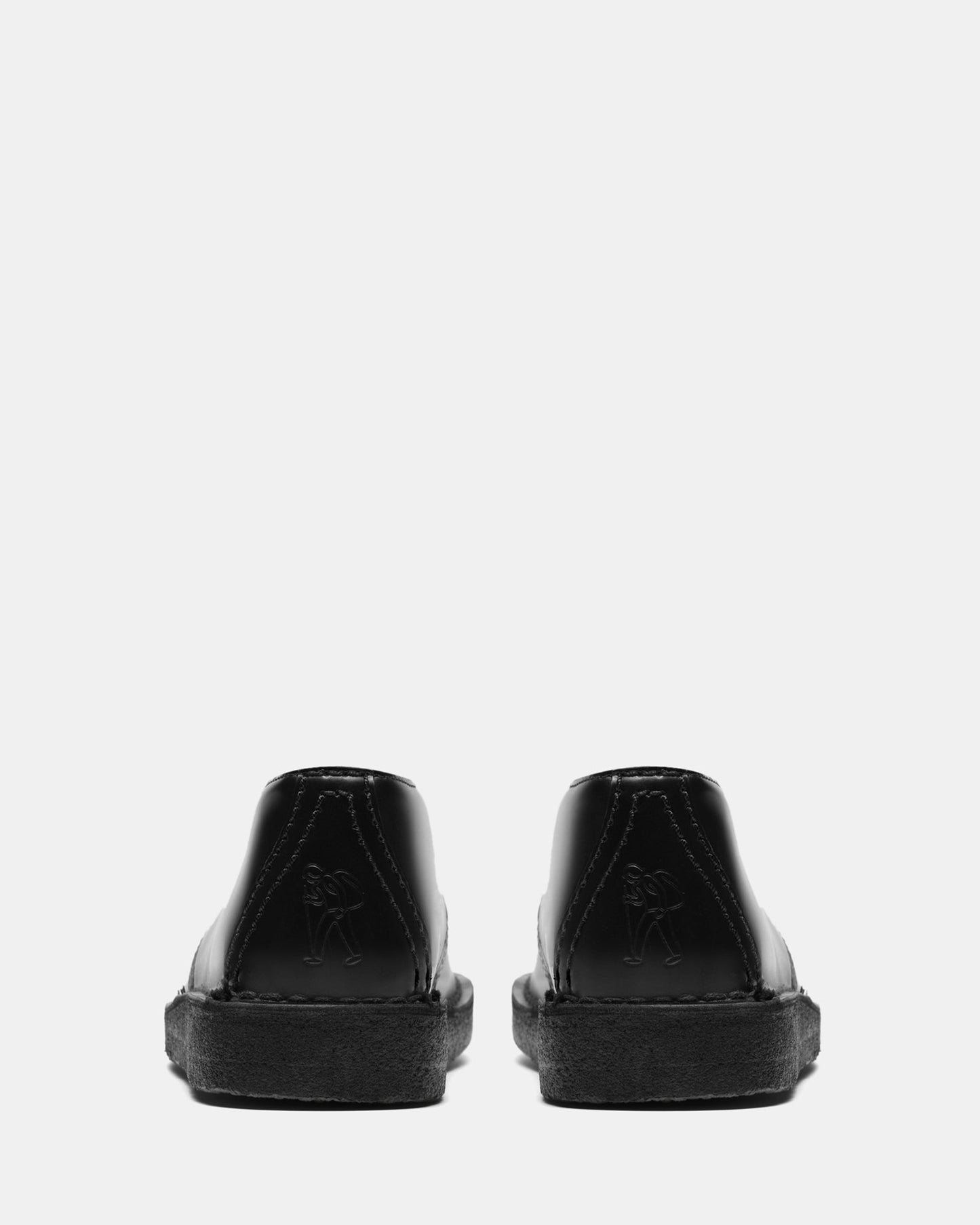 Desert Trek. (w) Black Interest Leather