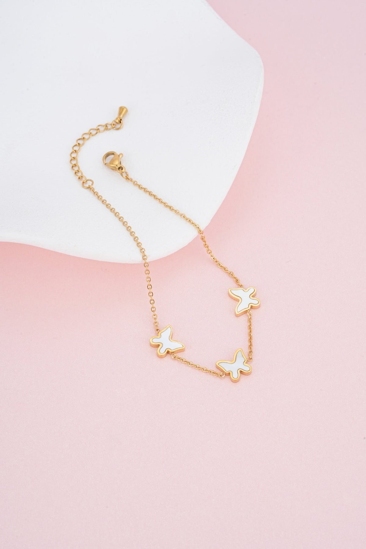 HEYCHIC Papillon Bracelet (Gold)