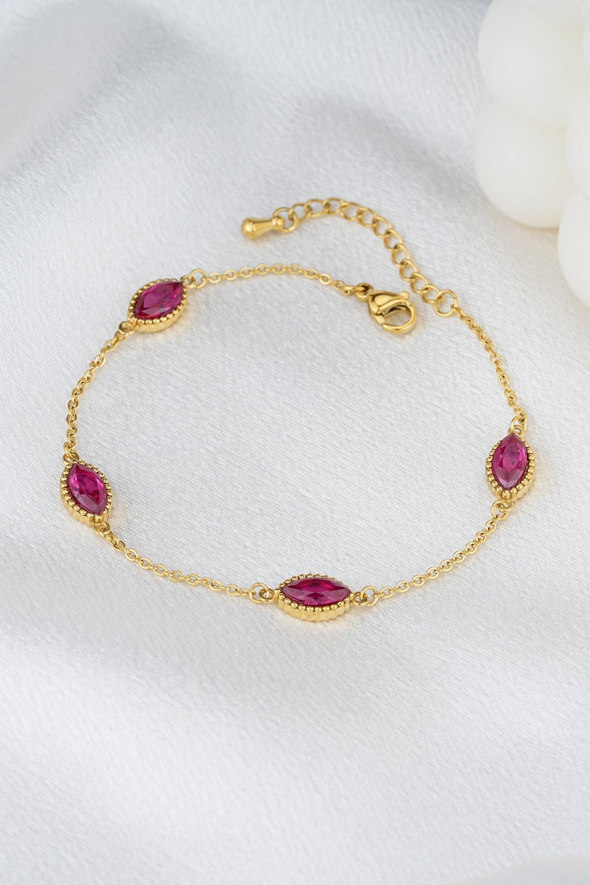 HEYCHIC Rosa Zircon Gold Bracelet (Pink)