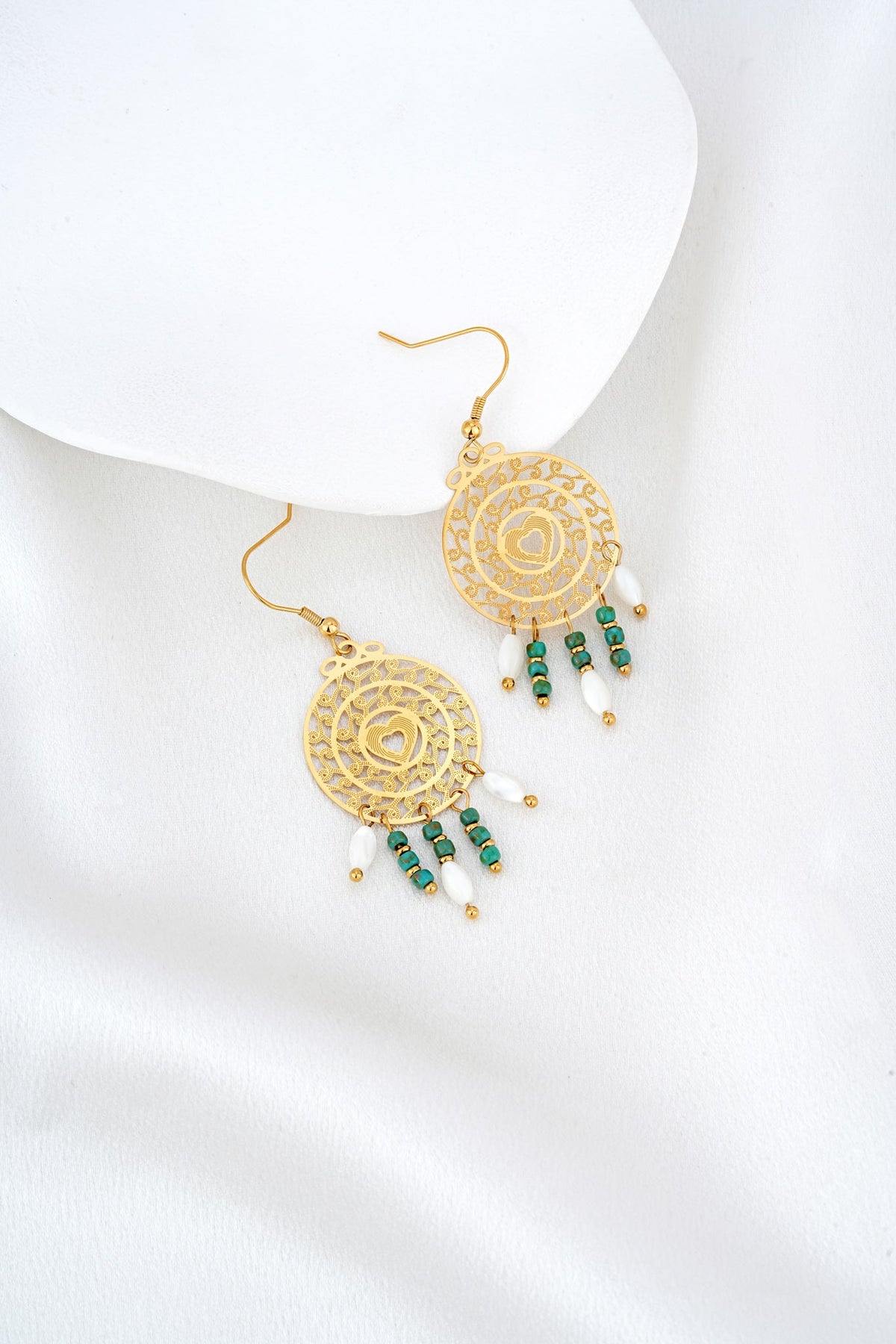 HEYCHIC Eliana Beaded Earrings (Gold)