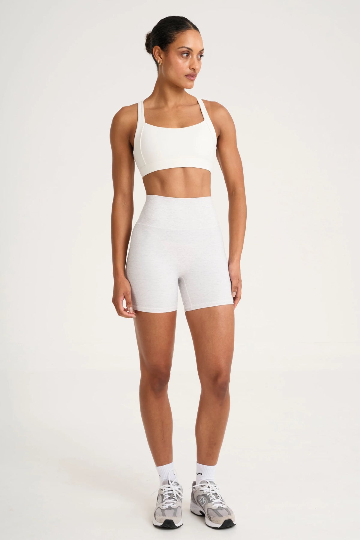 ALLFENIX CloudCore Cross Over Core Sports Bra (Chalk)