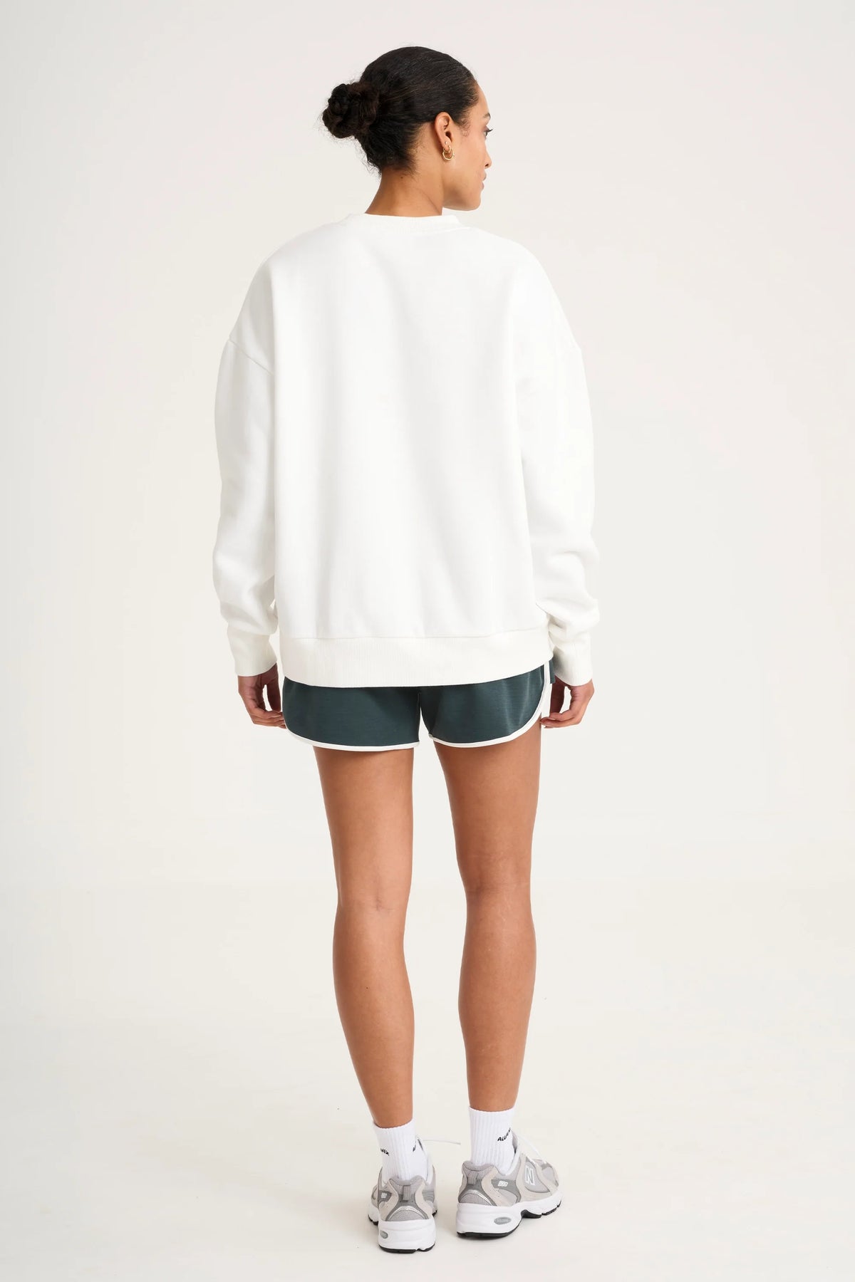 Collegiate Graphic Crew Neck Jumper (White)
