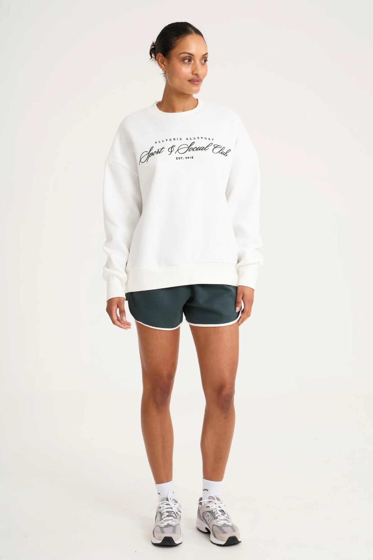 Collegiate Graphic Crew Neck Jumper (White)
