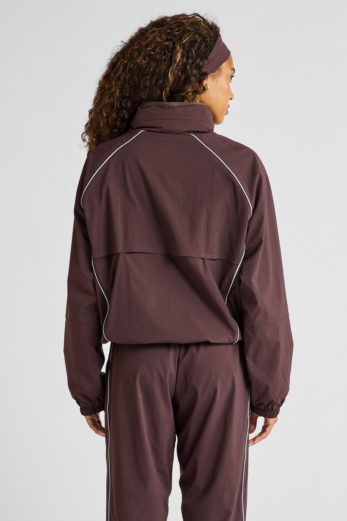 Spray Contrast Piping Windbreaker (Blue)