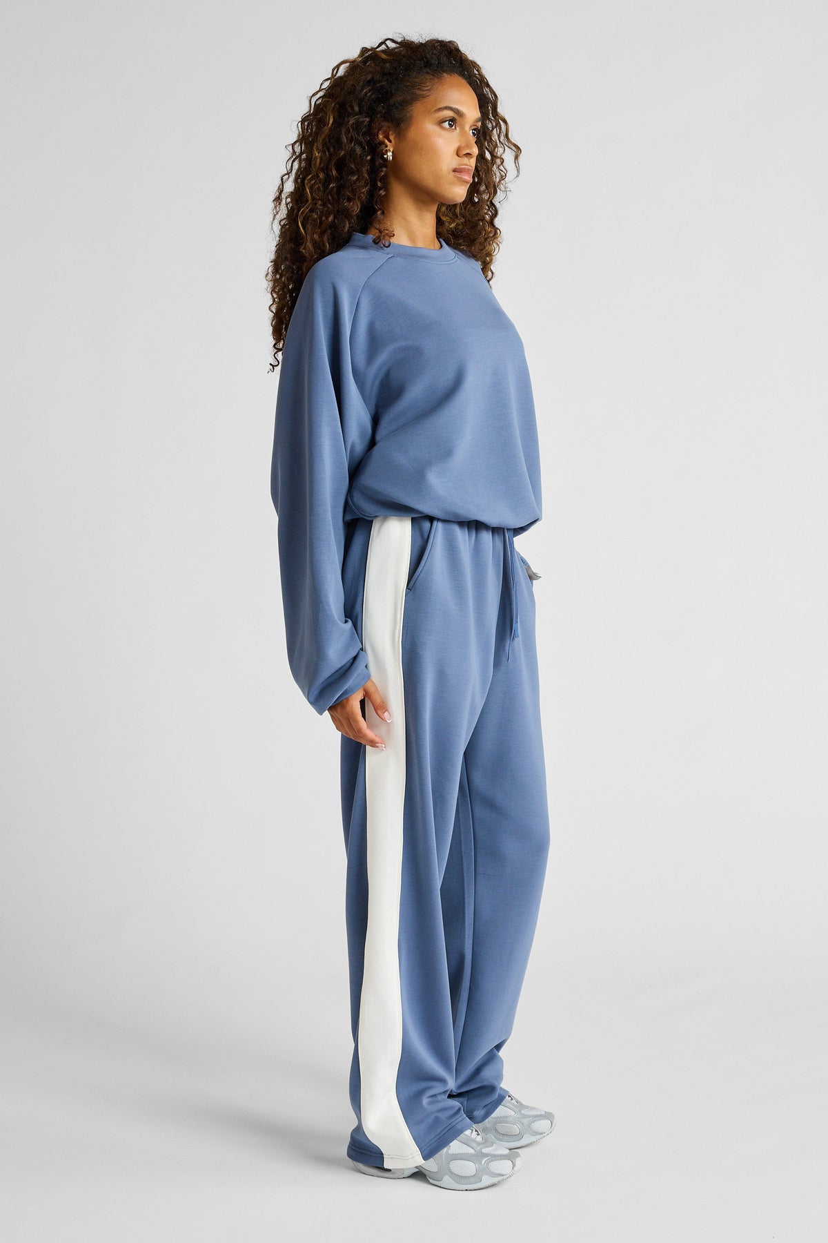 Soft Essentials Contrast Wide Leg Pant Indigo/Chalk (Blue)