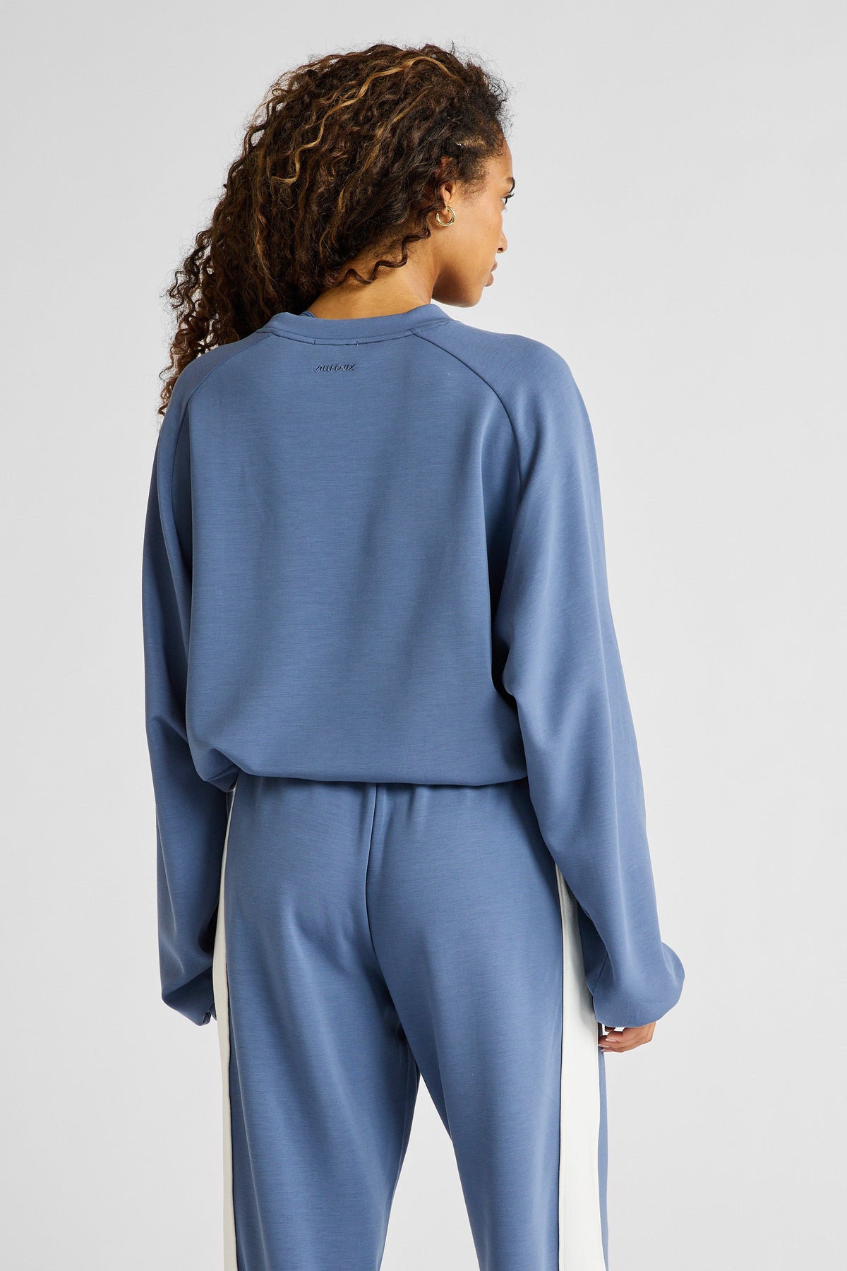 Soft Essentials Cropped Crew Neck Jumper (Blue)