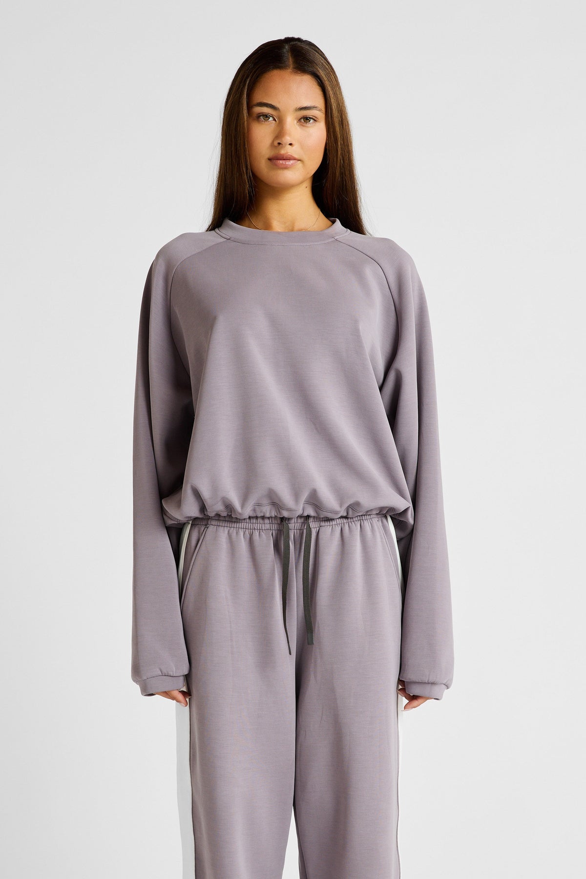 Soft Essentials Cropped Crew Neck Jumper (Graphite)