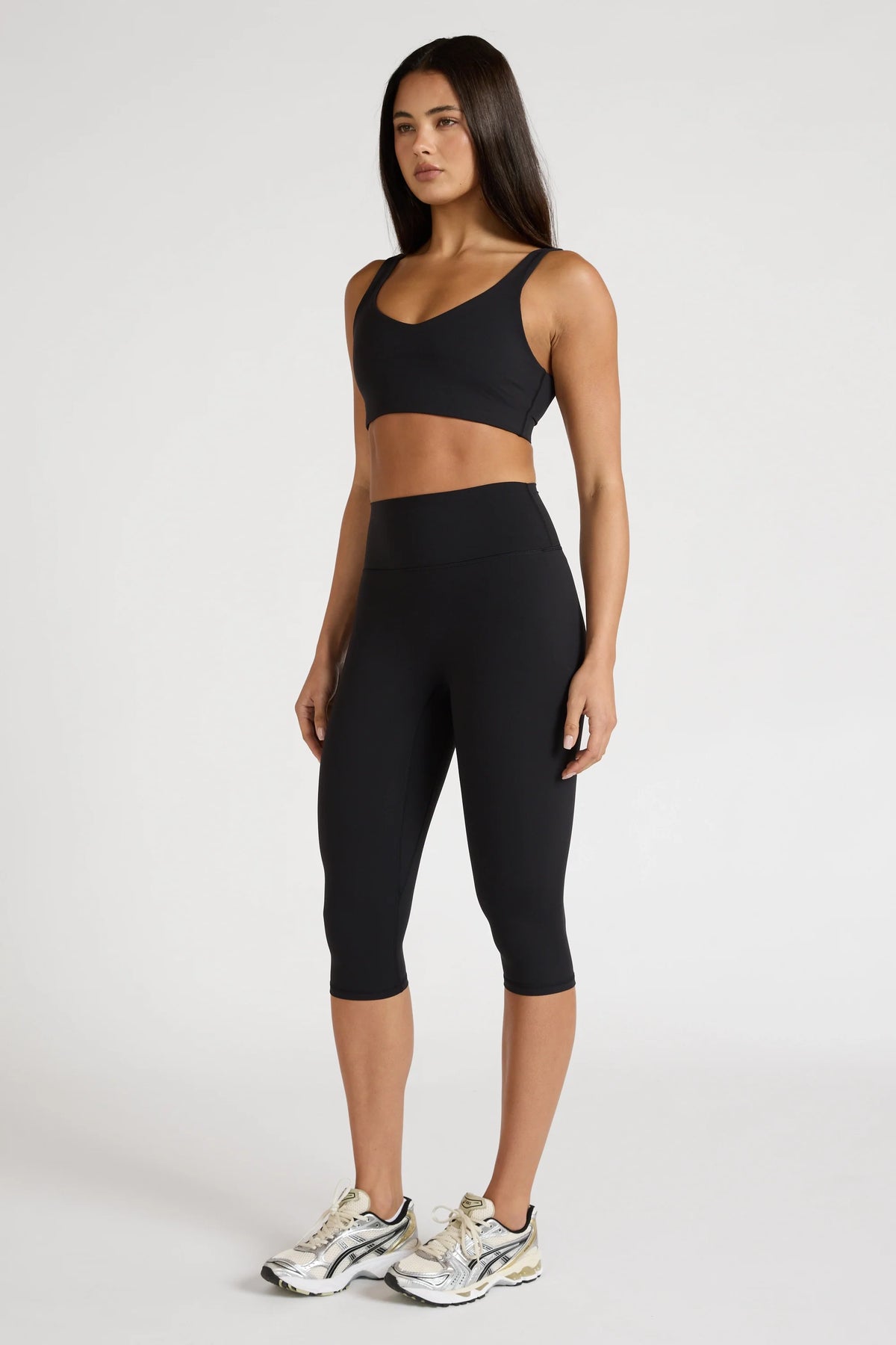 EcoSculpt Capri Legging (Black)