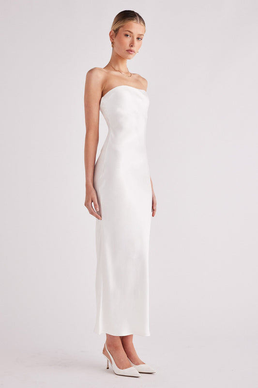 Image of Dresses. Productname: SNDYS ANGELINA MAXI DRESS in Oyster colour by brand - SNDYS