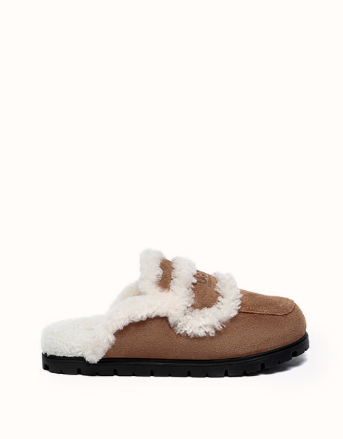 Image of Slippers. Product name - AUSTRALIAN SHEPHERD® Remi Slippers in Chestnut colour by brand - Ugg Australian Shepherd