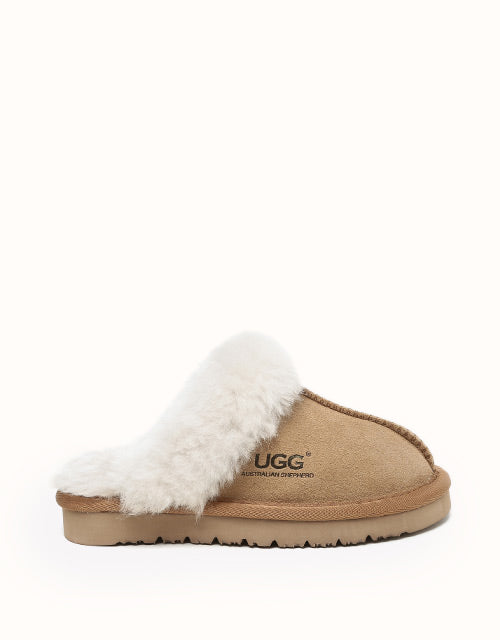 Image of Slippers. Product name - AUSTRALIAN SHEPHERD® Kids Muffin Slippers in Chestnut colour by brand - Ugg Australian Shepherd