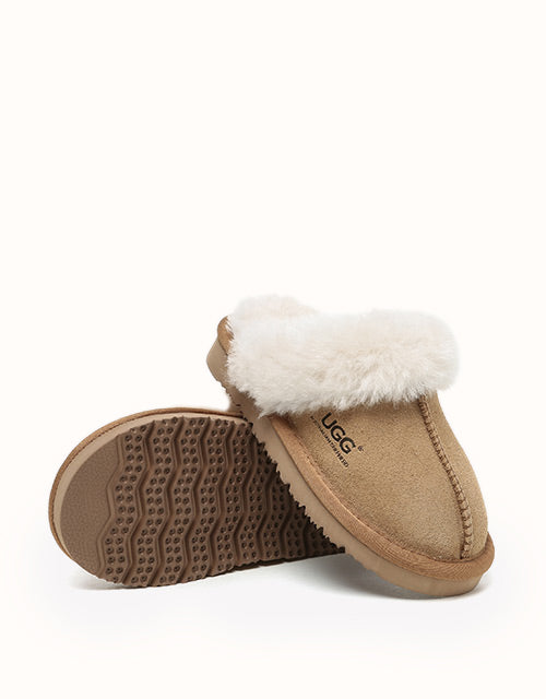 Ugg AUSTRALIAN SHEPHERD® Kids Muffin Slippers (Chestnut)